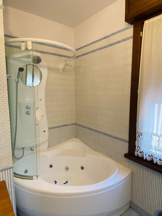Viale Manzoni Hotel Sassuolo Eksteriør billede