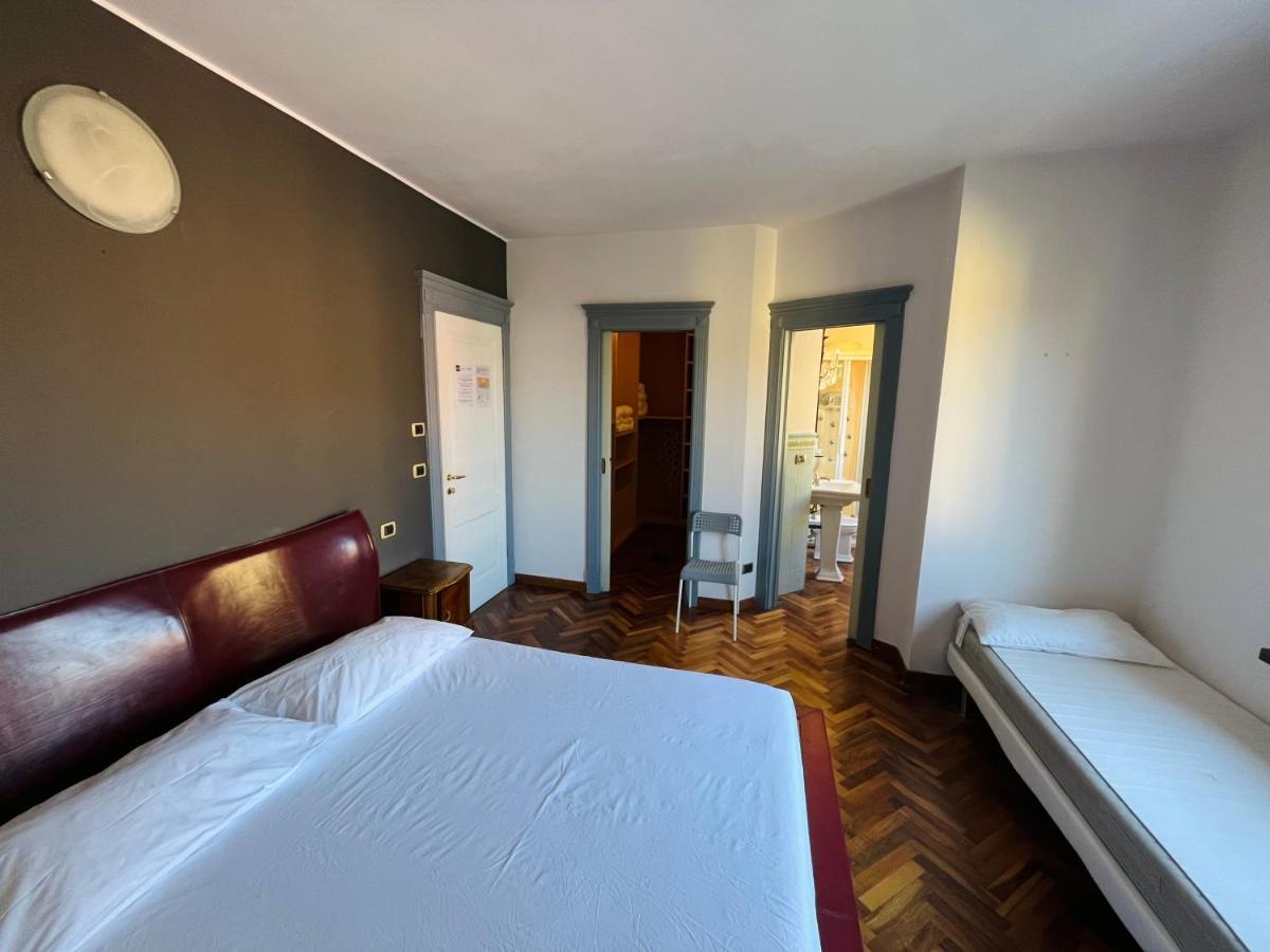 Viale Manzoni Hotel Sassuolo Eksteriør billede